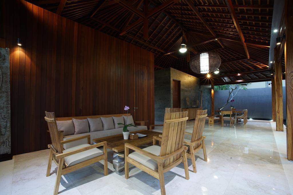 Bale Mandala Villas Senggigi Exterior photo
